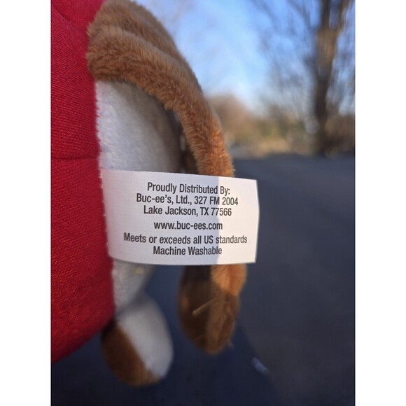 Buc-ees 8" Bucee The Beaver Round Plush Stuffed Animal - Picture 3 of 3